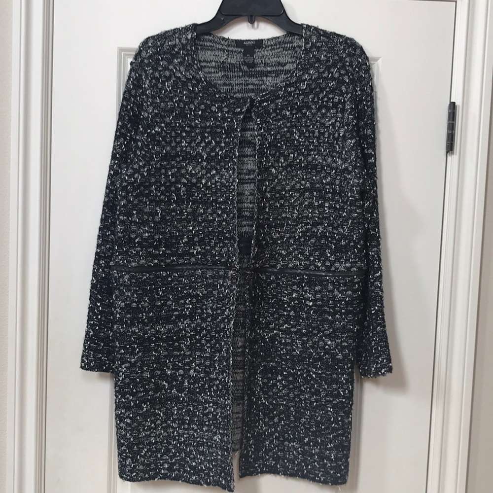 Alfani open front cover sweater,long or short zip off design SZ PL(SKU 36)